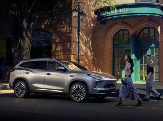 星途ET5亮相珠海：中型新能源SUV，聚焦智能驾驶与空间舒适