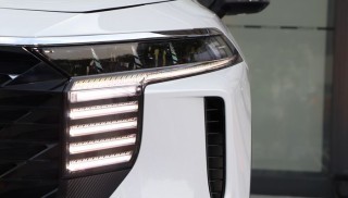 东风日产启辰全新紧凑级SUV“大V”亮相，主打年轻化运动风格