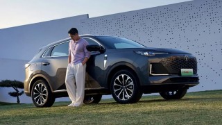 长安汽车第三代CS55PLUS PHEV上市：长续航超值国民SUV，购车优惠多
