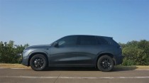 独立评测零跑C10纯电版：卖得好全靠使劲卷？