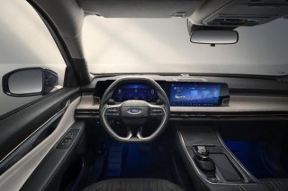 福特锐界L 2.0T EcoBoost®两驱七座时尚型上市