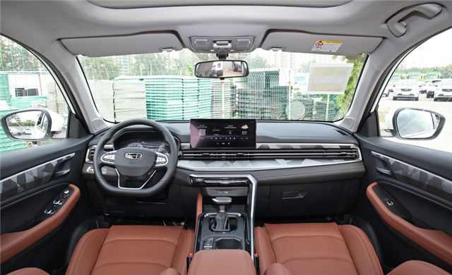 吉利远景X6 2021款PRO 1.4T自动尊贵型评测：经济实惠的国产SUV，性价比高  第5张