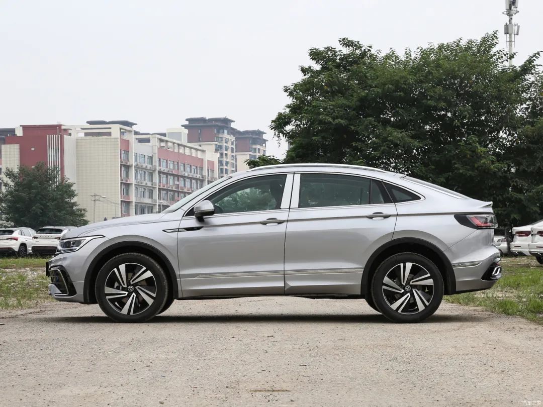 上汽大众途观X：动感轿跑SUV，引领潮流新风尚  第3张