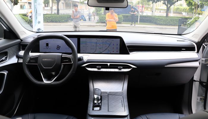 东风日产启辰全新紧凑级SUV“大V”亮相，主打年轻化运动风格  第11张