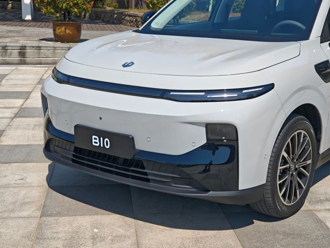 零跑B10驾乘体验：12.98万带激光雷达的智驾SUV，性价比之王实至名归  第4张