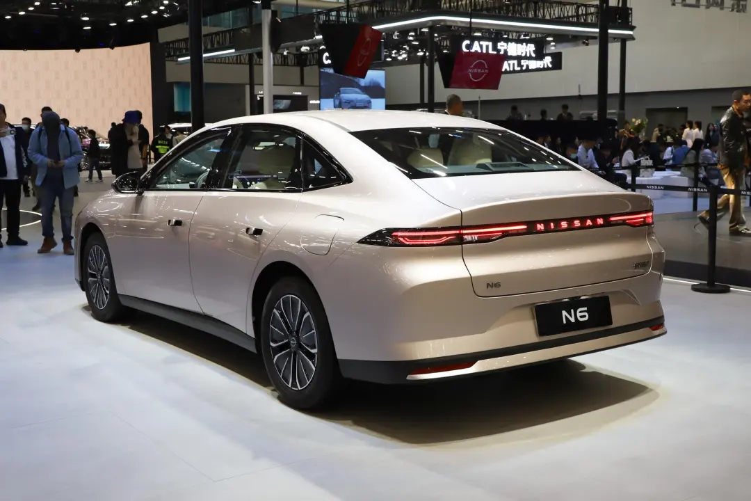 惊爆价来袭!日产N6正式上市,抢购只需9.19万元! 第7张 惊爆价来袭!日产N6正式上市,抢购只需9.19万元! 第7张